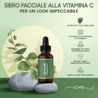 Caratteristiche e benefici del siero alla vitamina C ecomasters contenuto nel kit con Rullo di Giada e Gua Sha ecomasters